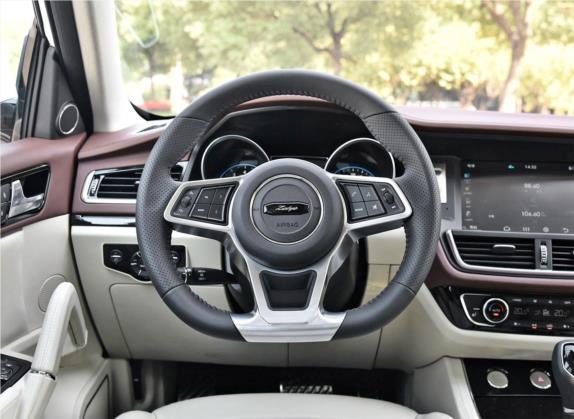 众泰T600 2018款 运动版 1.5T 自动尊贵型 中控类   驾驶位