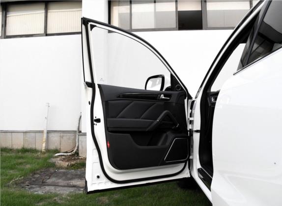 众泰T600 2018款 运动版 1.5T 自动旗舰型 车厢座椅   前门板