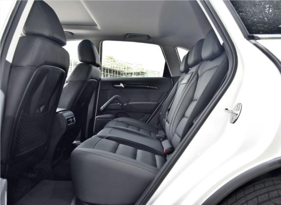 众泰T600 2018款 运动版 1.8T DCT尊享型 车厢座椅   后排空间