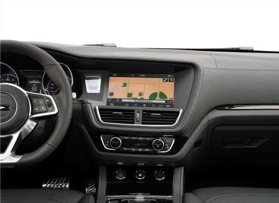 众泰T600 2018款 运动版 1.8T DCT尊贵型 中控类   中控台