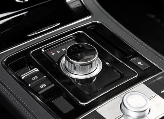 众泰T600 2018款 运动版 1.8T DCT尊贵型 中控类   挡把