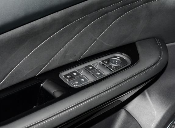 众泰T600 2019款 1.5T 自动豪华型 车厢座椅   门窗控制