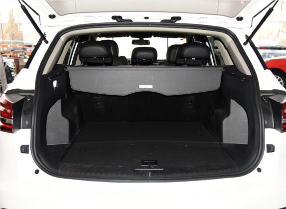 众泰T600 2019款 1.5T 自动尊享型 车厢座椅   后备厢
