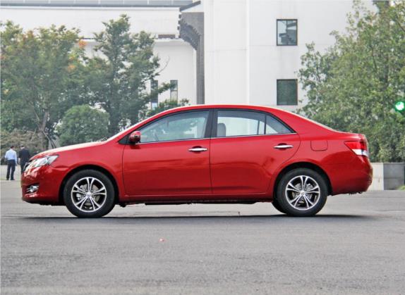 众泰Z300 2013款 1.5L 手动豪华型 外观   正侧