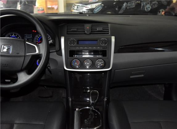 众泰Z300 2014款 1.6L 驾值版自动精英型 中控类   中控台