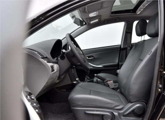 众泰Z300 2014款 新视界 1.5L 手动尊贵型 车厢座椅   前排空间