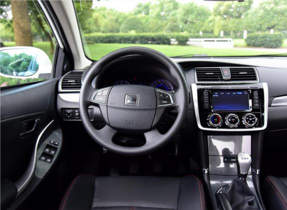 众泰Z300 2016款 1.5L 手动尊享型 中控类   驾驶位