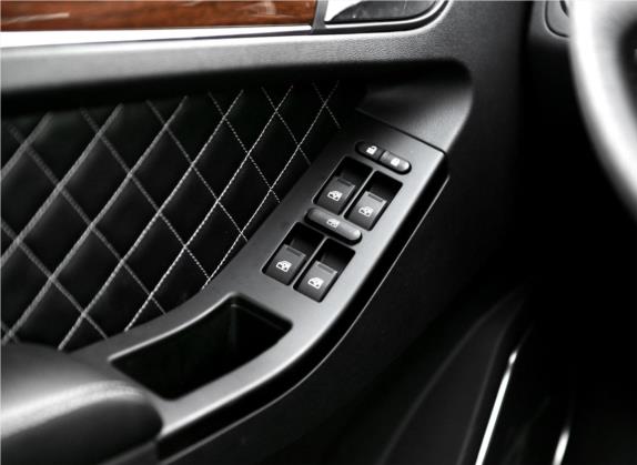 众泰Z500 2015款 1.5T 手动尊贵型 车厢座椅   门窗控制