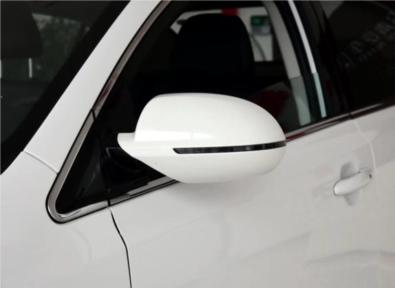 众泰Z500 2015款 1.5T CVT豪华型 外观细节类   外后视镜