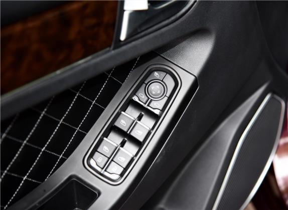 众泰Z500 2016款 1.5T 手动精英型 车厢座椅   门窗控制