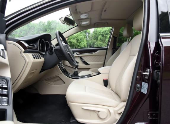 众泰Z500 2016款 1.5T 手动豪华型 车厢座椅   前排空间