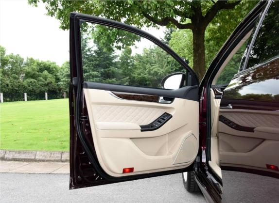 众泰Z500 2016款 1.5T 手动豪华型 车厢座椅   前门板