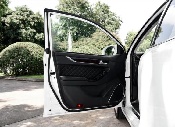 众泰Z500 2016款 1.5T 手动旗舰型 车厢座椅   前门板