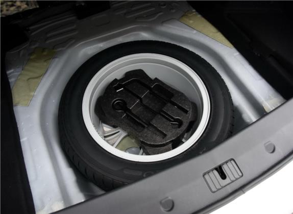 众泰Z500 2016款 1.5T CVT尊贵型 其他细节类   备胎