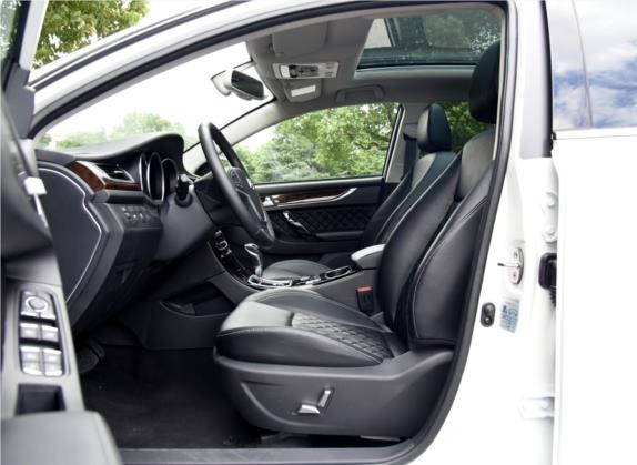 众泰Z500 2016款 1.5T CVT尊贵型 车厢座椅   前排空间
