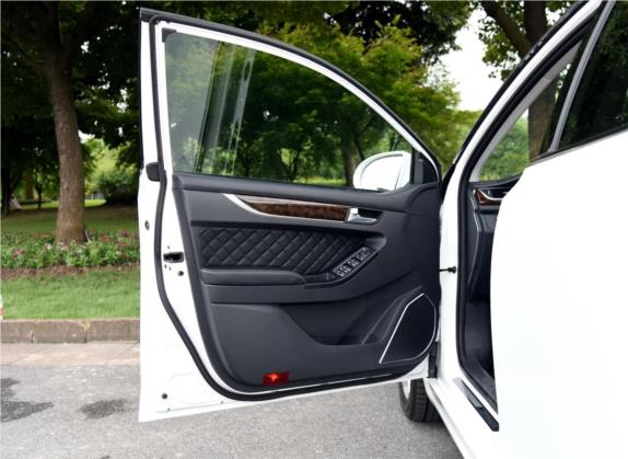 众泰Z500 2016款 1.5T CVT尊贵型 车厢座椅   前门板