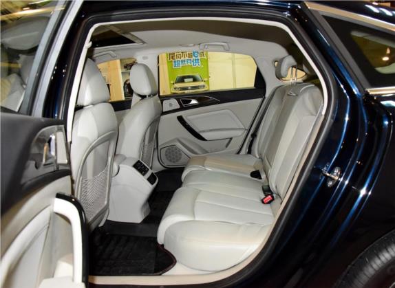 众泰Z700 2016款 1.8T DCT豪华型 车厢座椅   后排空间