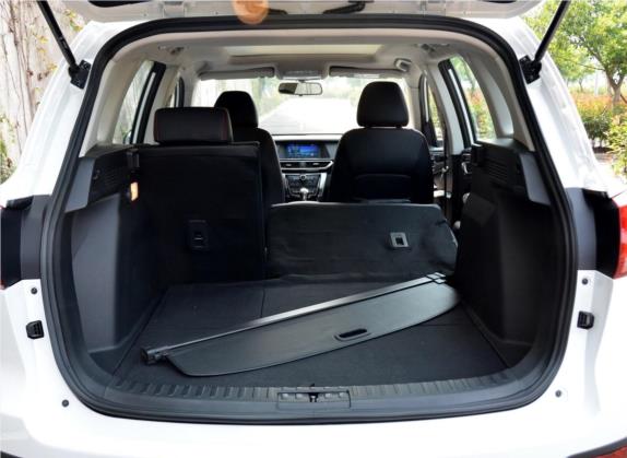 大迈X5 2015款 1.5T 手动尊贵型 国IV 车厢座椅   后备厢