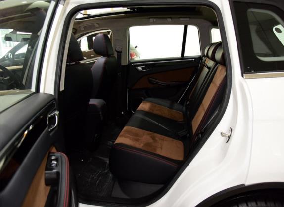 大迈X5 2015款 1.5T 手动旗舰型 国IV 车厢座椅   后排空间