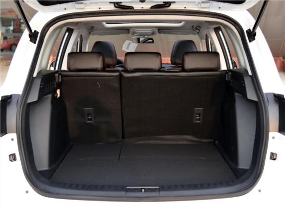 大迈X5 2015款 1.5T 手动至尊型 国IV 车厢座椅   后备厢