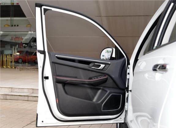 大迈X5 2015款 1.5T 手动至尊型 国IV 车厢座椅   前门板