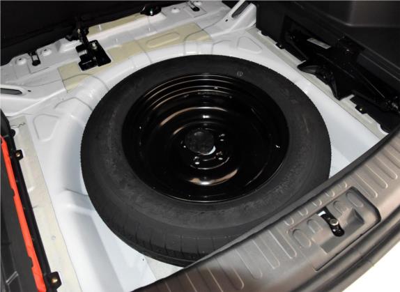 大迈X5 2015款 1.5T 手动精英型 国V 其他细节类   备胎