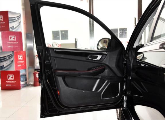 大迈X5 2015款 1.5T 手动豪华型 国V 车厢座椅   前门板