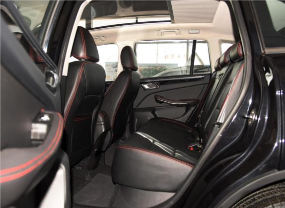 大迈X5 2015款 1.5T 手动尊贵型 国V 车厢座椅   后排空间