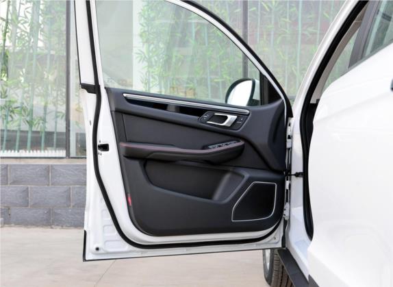大迈X5 2015款 1.5T 手动至尊型 国V 车厢座椅   前门板