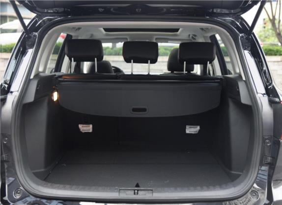 大迈X5 2015款 1.5T CVT总督型 国V 车厢座椅   后备厢