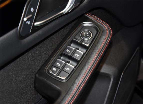 大迈X5 2016款 1.5T 手动精英7座型 国IV 车厢座椅   门窗控制
