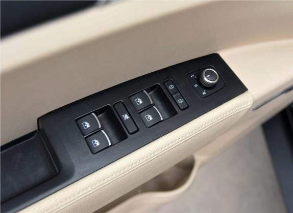 大迈X5 2017款 超值版 1.6L 手动舒适型 车厢座椅   门窗控制
