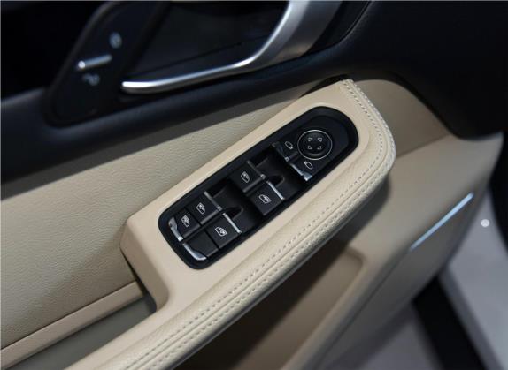 大迈X5 2017款 白金版 1.5T 手动豪华型 车厢座椅   门窗控制
