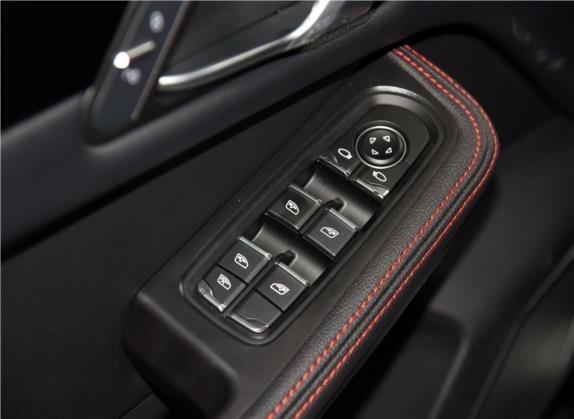 大迈X5 2017款 白金版 1.5T 手动尊享型 车厢座椅   门窗控制