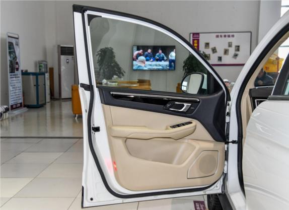 大迈X5 2017款 白金版 1.5T 手动豪华7座型 车厢座椅   前门板