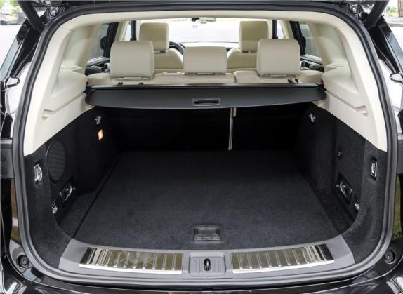 众泰T700 2017款 1.8T 双离合尊贵型 车厢座椅   后备厢