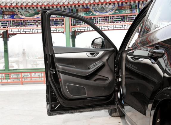 众泰SR7 2016款 1.5T 手动魔方之心版 国IV 车厢座椅   前门板