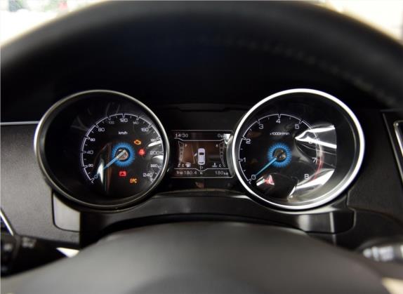 众泰SR7 2016款 1.5T CVT魔方之路版 国V 中控类   仪表盘