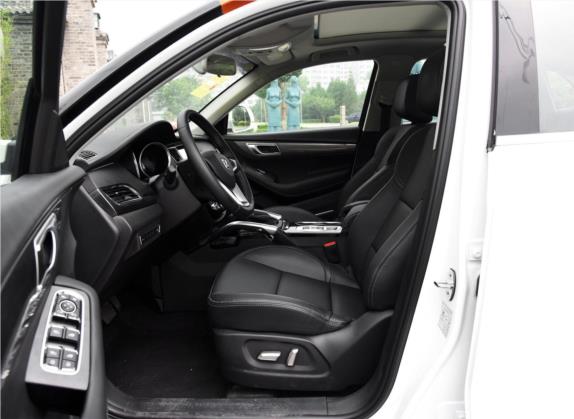 众泰SR7 2017款 1.5T CVT魔方之梦版 车厢座椅   前排空间