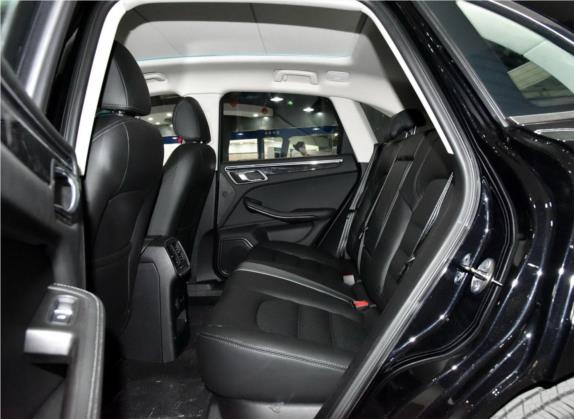 众泰SR9 2017款 2.0T 手动极致之光版 车厢座椅   后排空间