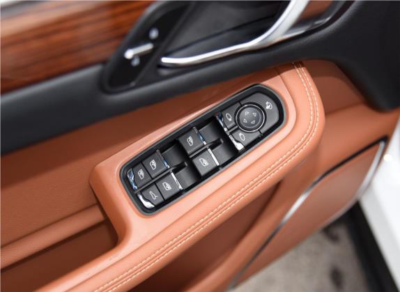 众泰SR9 2017款 2.0T 自动极致之心版 车厢座椅   门窗控制