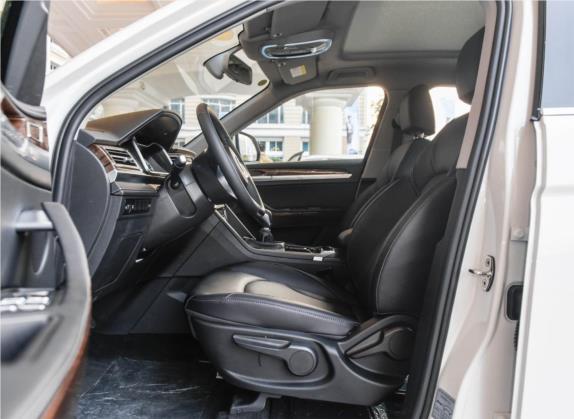大迈X7 2017款 1.8T 手动尊贵型 车厢座椅   前排空间
