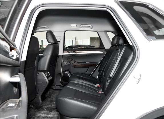 大迈X7 2017款 上进版 1.5T 手动庐山型 车厢座椅   后排空间