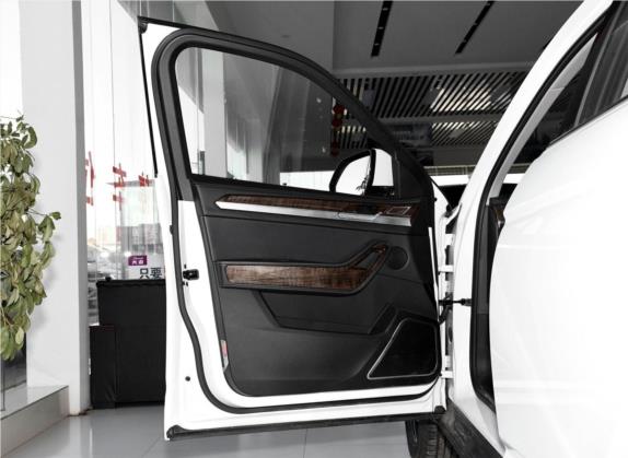 大迈X7 2017款 上进版 1.5T 手动庐山型 车厢座椅   前门板