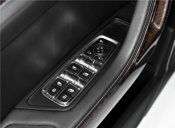 大迈X7 2017款 上进版 1.5T 手动庐山型 车厢座椅   门窗控制