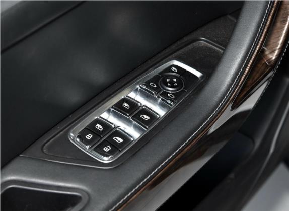 大迈X7 2017款 上进版 1.8T 手动衡山型 车厢座椅   门窗控制