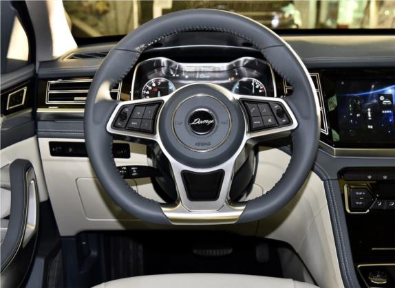 大迈X7 2018款 2.0T 自动尊贵型 中控类   驾驶位