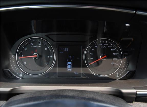 众泰T600 Coupe 2017款 1.5T 手动豪华型 中控类   仪表盘