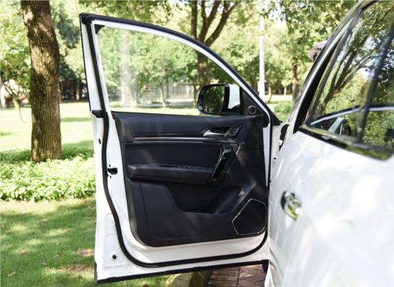 众泰T600 Coupe 2017款 1.5T 自动尊享型 车厢座椅   前门板