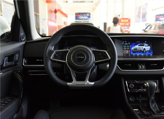 众泰T600 Coupe 2017款 1.8T 自动尊享型 中控类   驾驶位